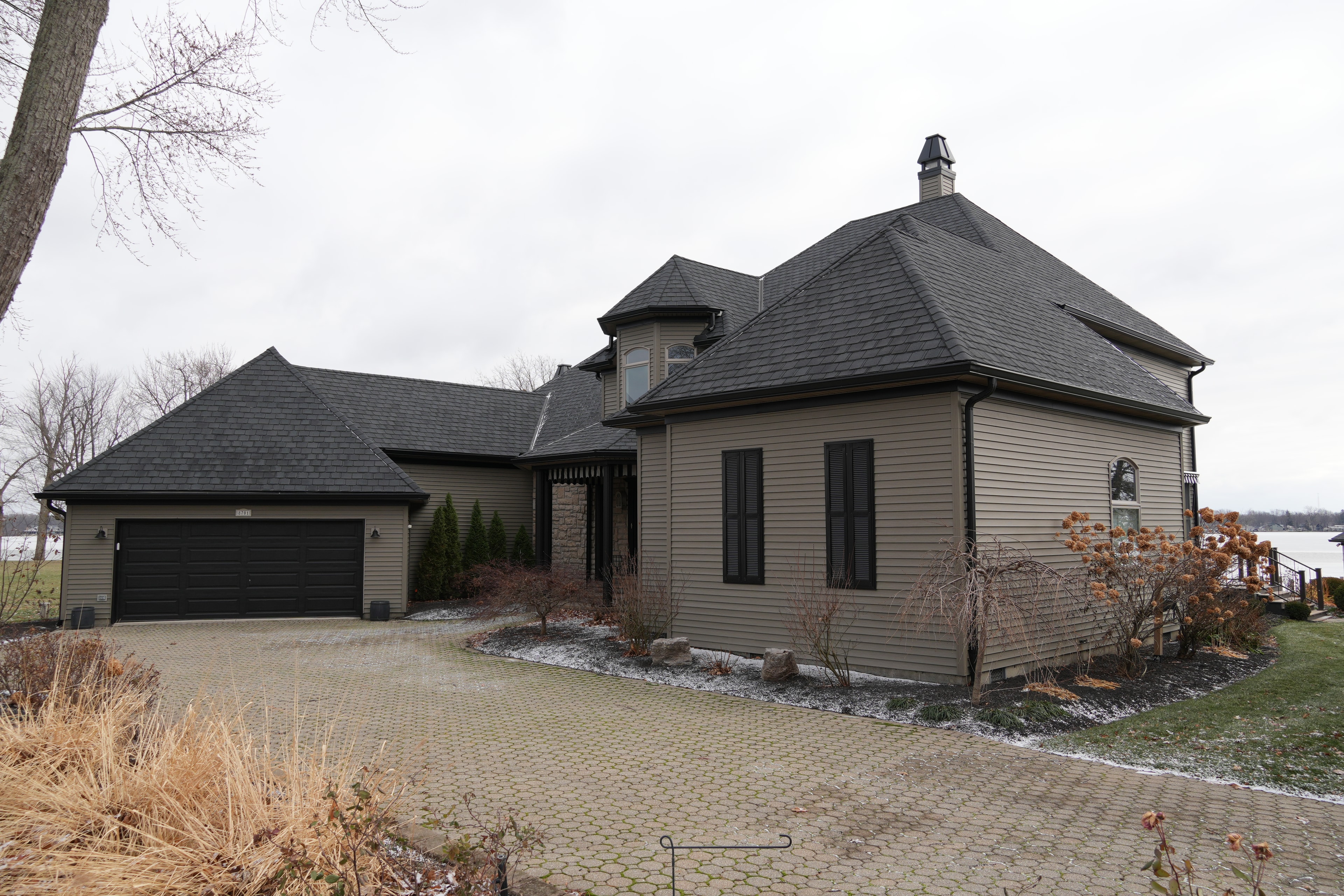 Luxury Home Roofing